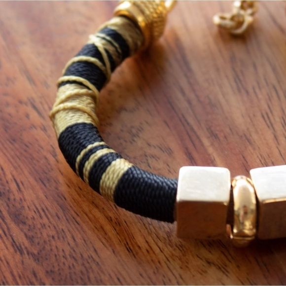 Handmade bracelet gold details brown adjustable new - Picture 3 of 4